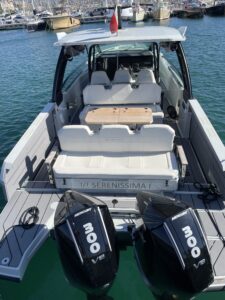 yacht Trace chaseboat towing and anti theft