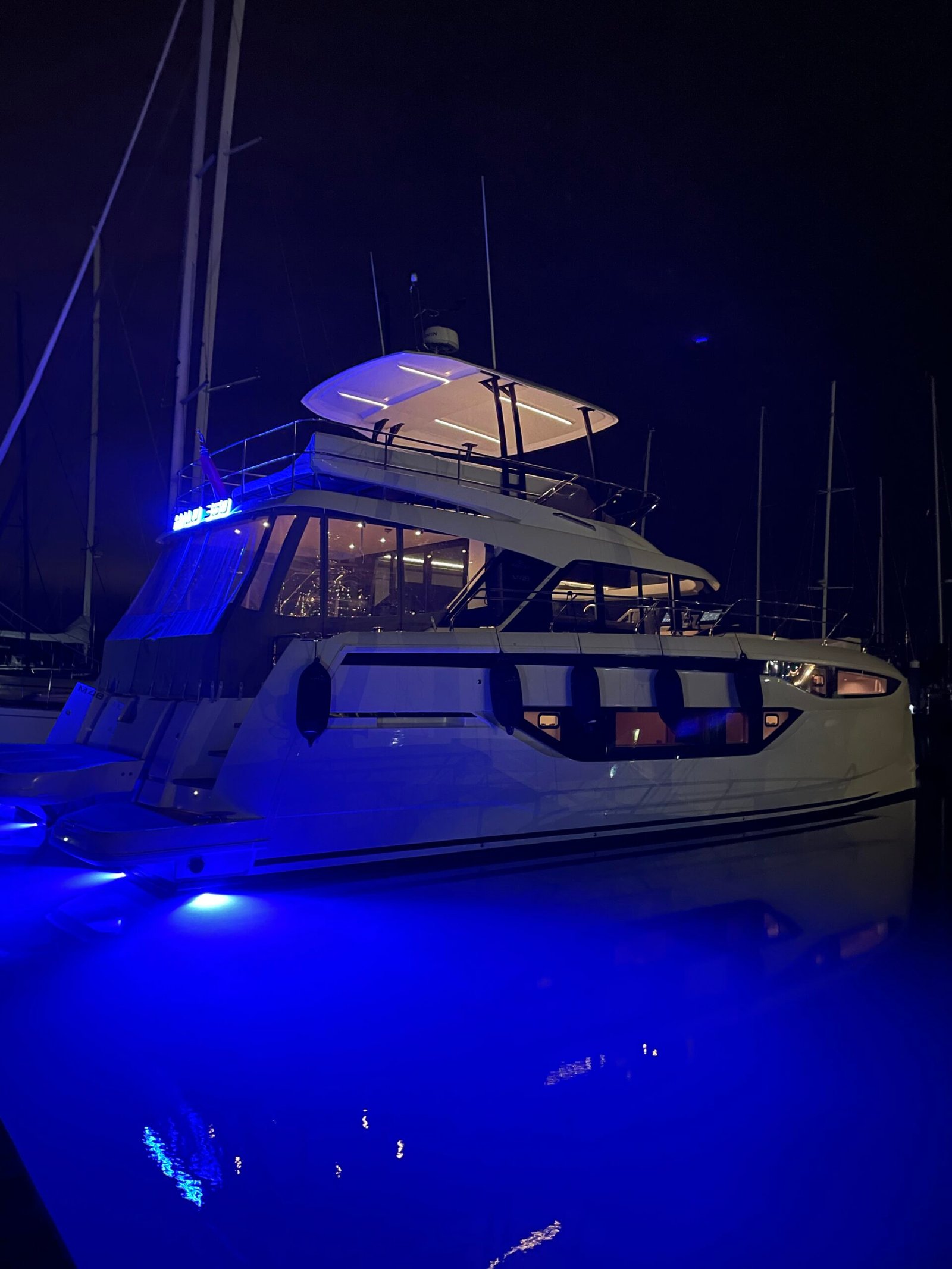 yacht Trace chaseboat towing and anti theft